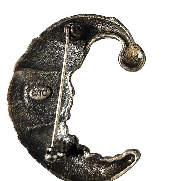 Vtg TC Tanya Creations Pewter Enamel Rhinestone Santa Crescent Moon Pin Brooch - Picture 3 of 3